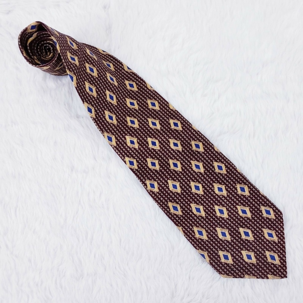 BG&C Geometric Men 100% Silk Necktie Size 59x3.75 - NWOT